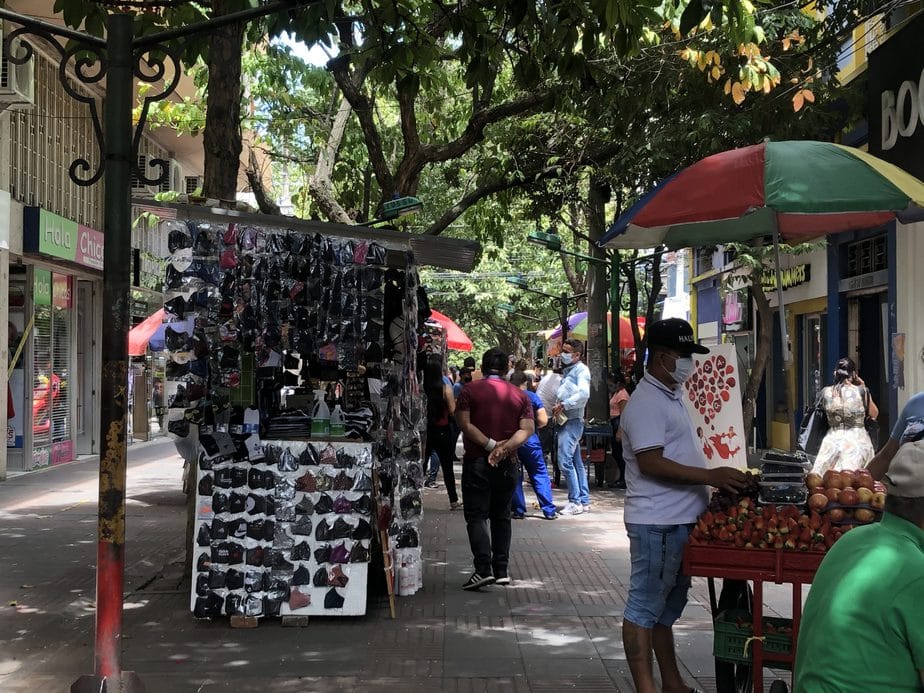 Neivanos inconformes ante el aumento del salario mínimo