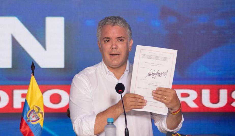 Quedo sancionada ley de vacunación gratuita contra COVID-19