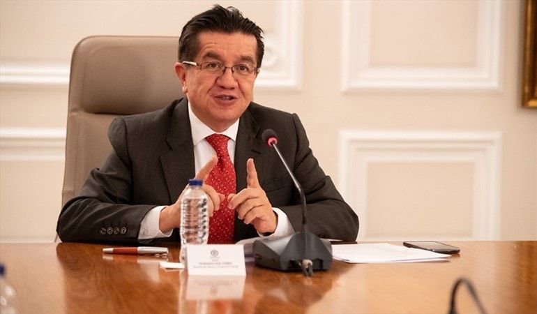 Vacunación contra Covid arrancará en febrero