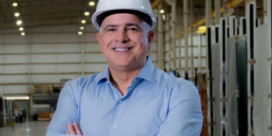 Reconocido empresario insultó por aumento de salario mínimo en un 2%