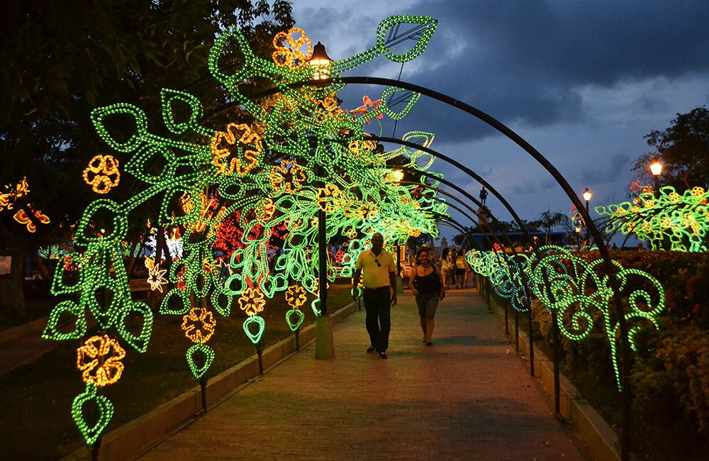 San Andrés contrató alumbrado navideño, pese afectaciones de huracán Iota