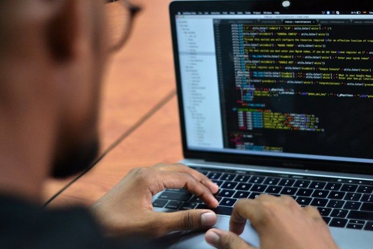 Alertan por malware en extensiones de navegador no oficiales para Instagram, Facebook, Vimeo y otros