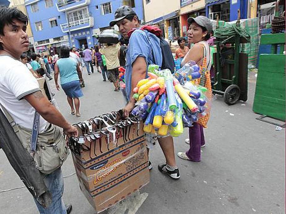 Los que más han recuperado empleos: Hombres e informales