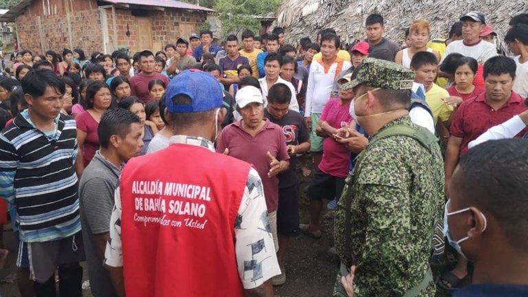 Se pudo determinar que los desplazados son 898 personas que conforman 139 familias de las comunidades de El Brazo (292 personas -66 familias), Boro Boro (239 personas -45 familias), Bacuru Purrú (109 personas- 26 familias) y Poza Mansa (258 personas-62 familias). Foto: Alcaldía de Bahía Solano.