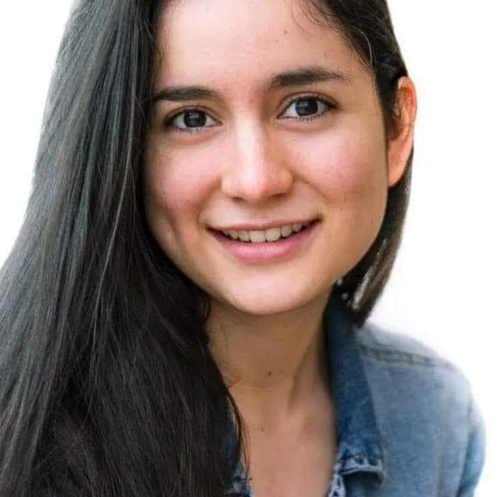 “Yo siempre quise que me pagaran por estudiar”:  Andrea Vargas Castillo