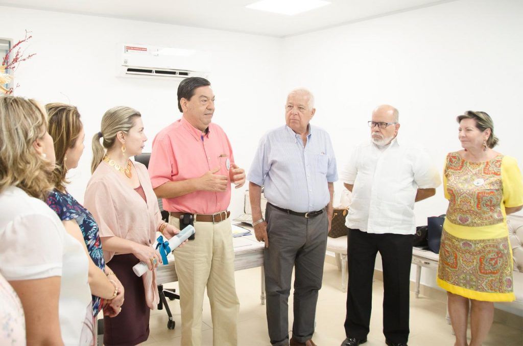 Quienes han participado en las distintas tertulias provenientes del exterior admiran el formato y han ofrecido apoyo más allá de sus participaciones.