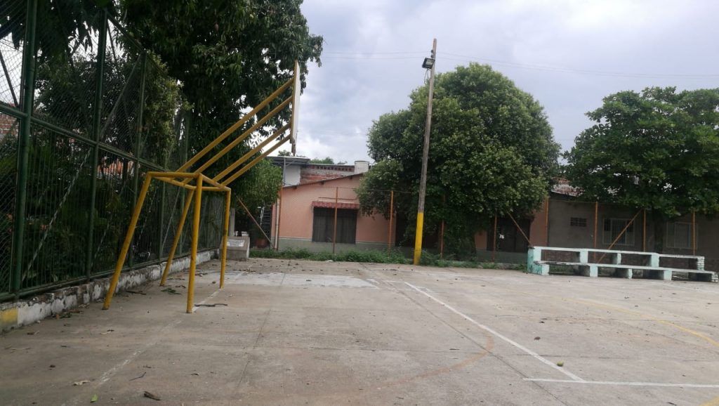 Los escenarios deportivos se encuentran en mal estado, además, la falta de cultura ciudadana no permite el desarrollo deportivo de los jóvenes.