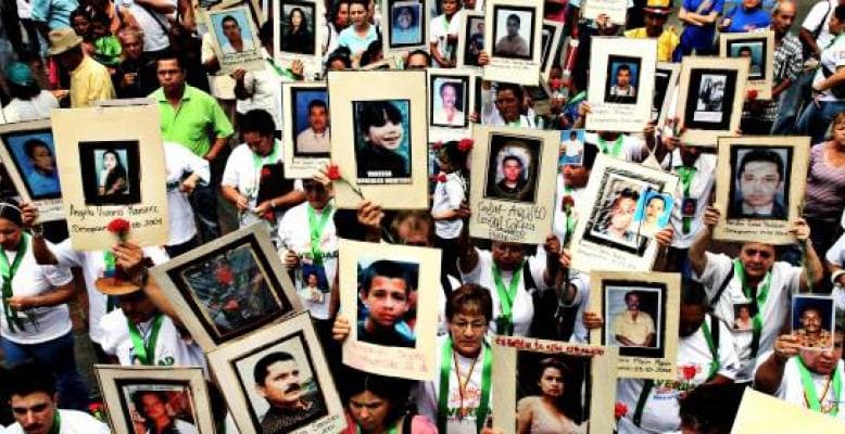 Familiares de menores de edad reclutados y muertos en combate también son víctimas