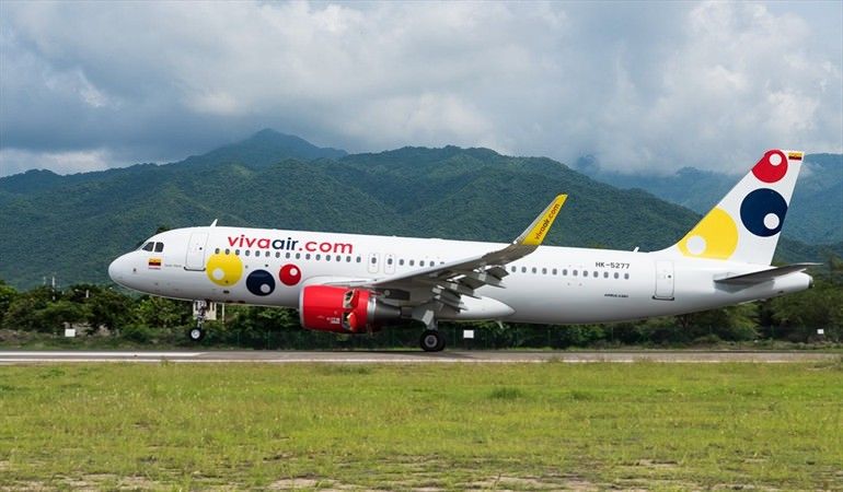 Multan a Viva Air por vulnerar derechos a un usuario
