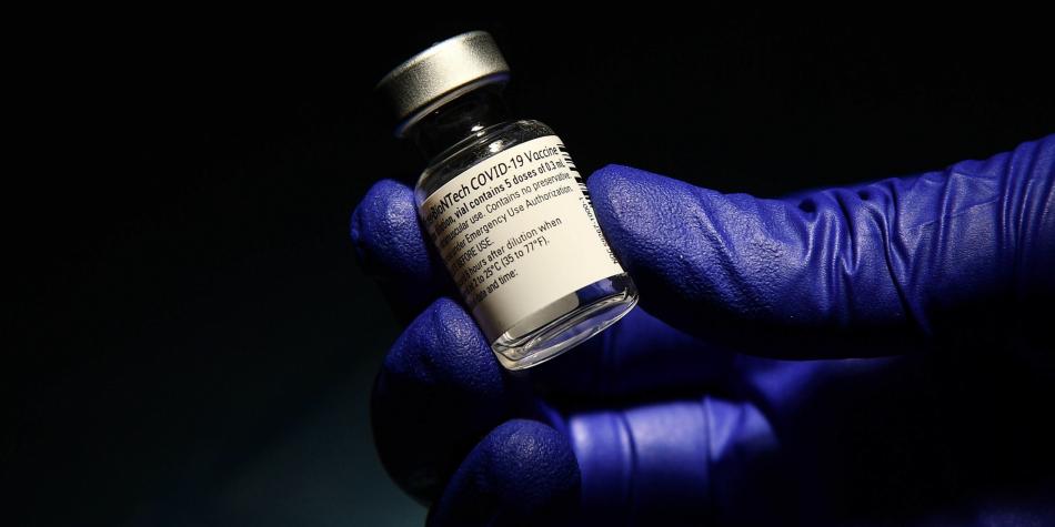 Dos de cada cinco personas no se vacunarían contra el Covid en Colombia