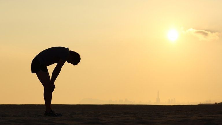 Cómo afecta la fatiga mental y física durante la pandemia del COVID-19