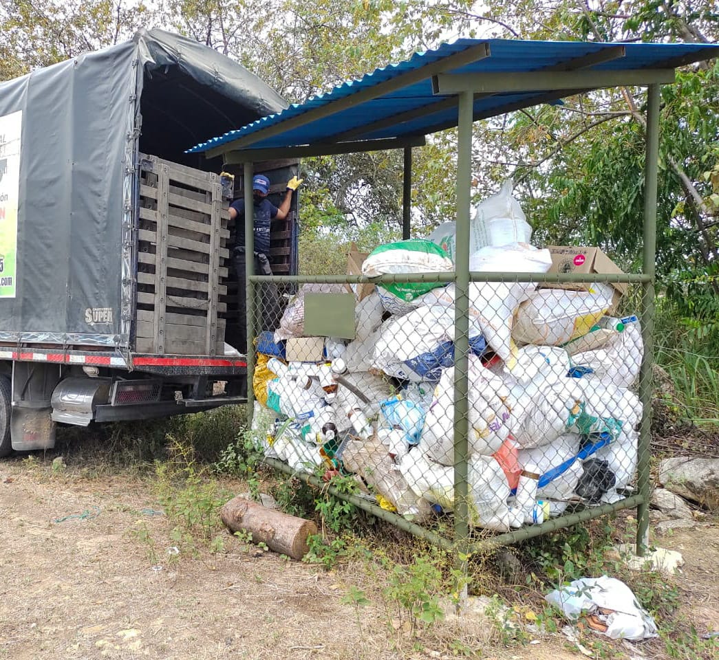 Huila recogió más de 20 toneladas de envases agroquímicos