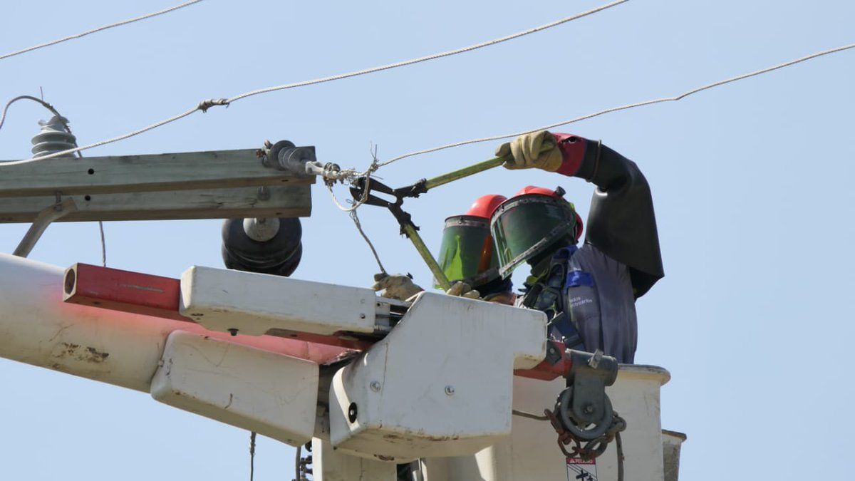El servicio de energía eléctrica lidera el ránking del mayo número de quejas por parte de los usuarios.