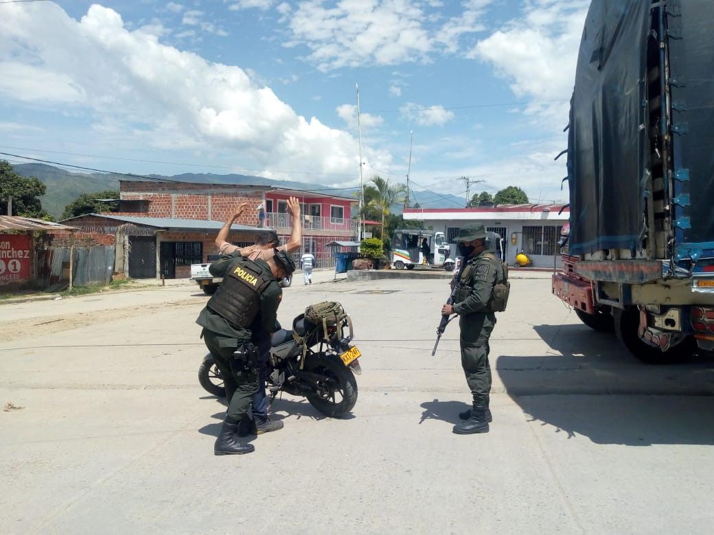 Uniformados tratan de individualizar personas que estén detrás de estos hechos.