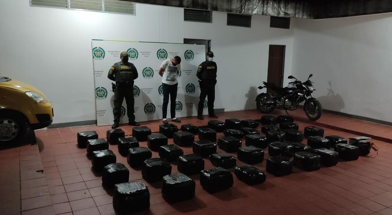 Un sujeto fue capturado transportando 234 kilos de marihuana