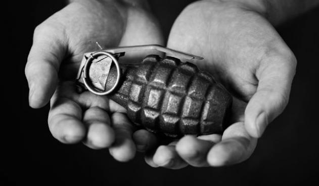 Dos muertos y heridos dejó explosión de una granada en Cauca