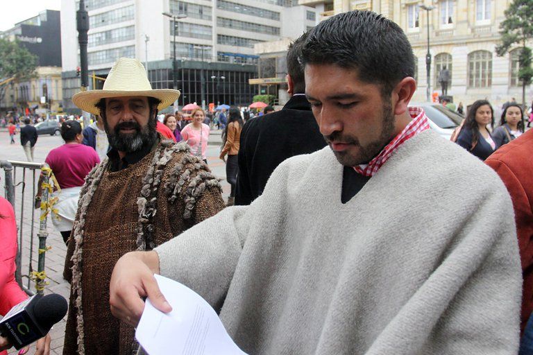 Congresista César Pachón está respirando con asistencia a causa del Covid