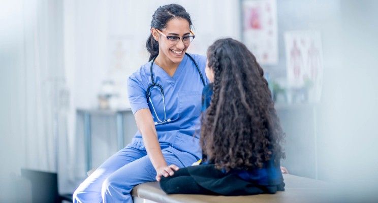 Enfermería a los pacientes, una estrategia para la prevención de eventos adversos