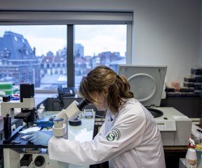 Reportan primer caso de nueva cepa de Covid en Colombia