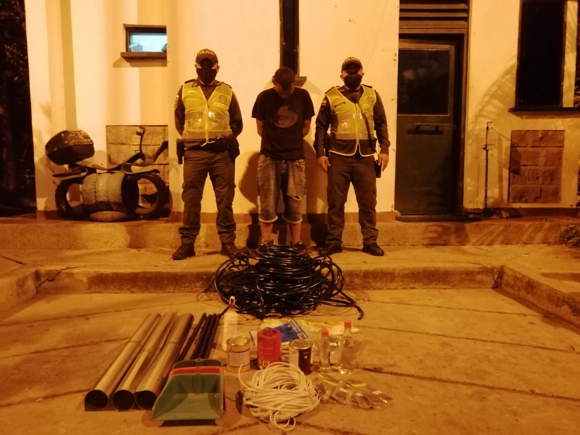 Capturado luego de hurtar elementos de una ferretería