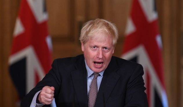 Decretan confinamiento total en Inglaterra por Covid