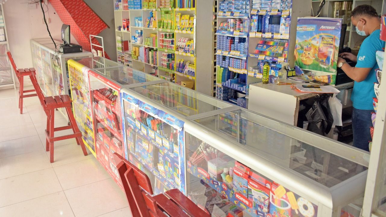 Oscuro panorama para el sector de papelerías