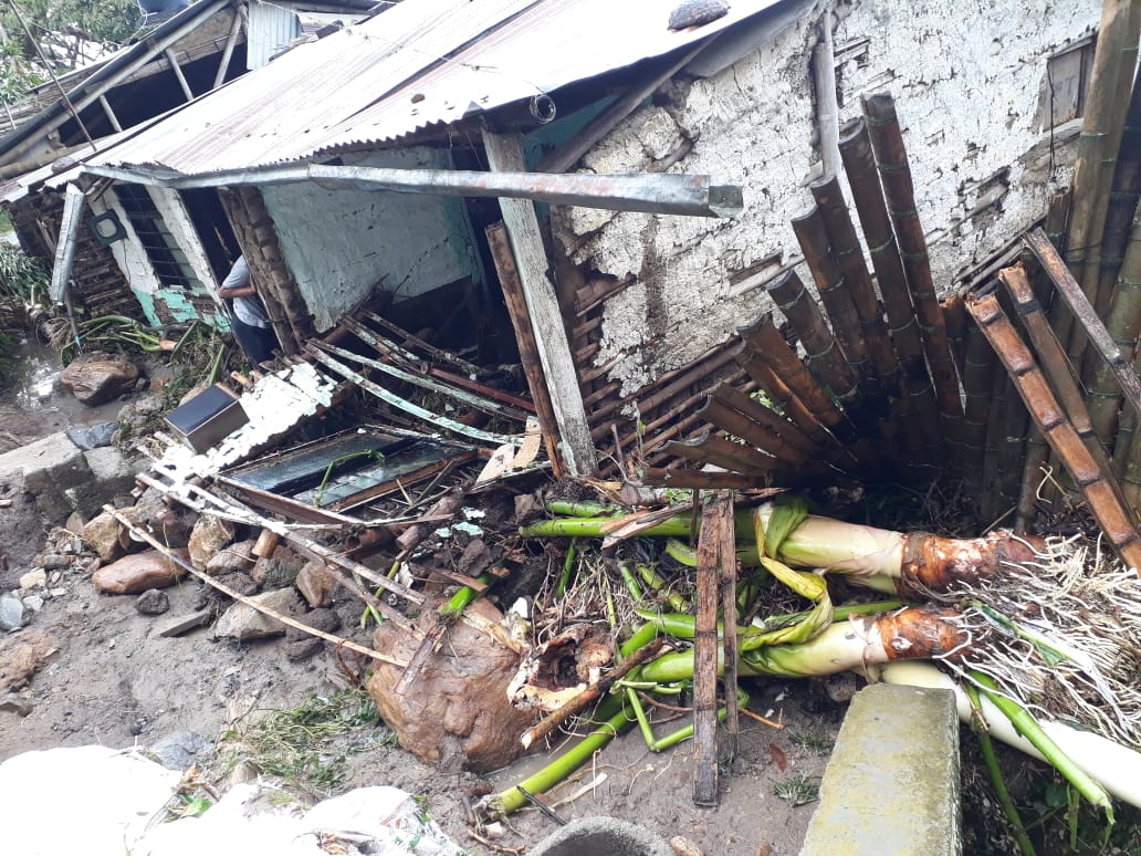 Fuertes lluvias causaron «estragos» en Tarqui y La Plata