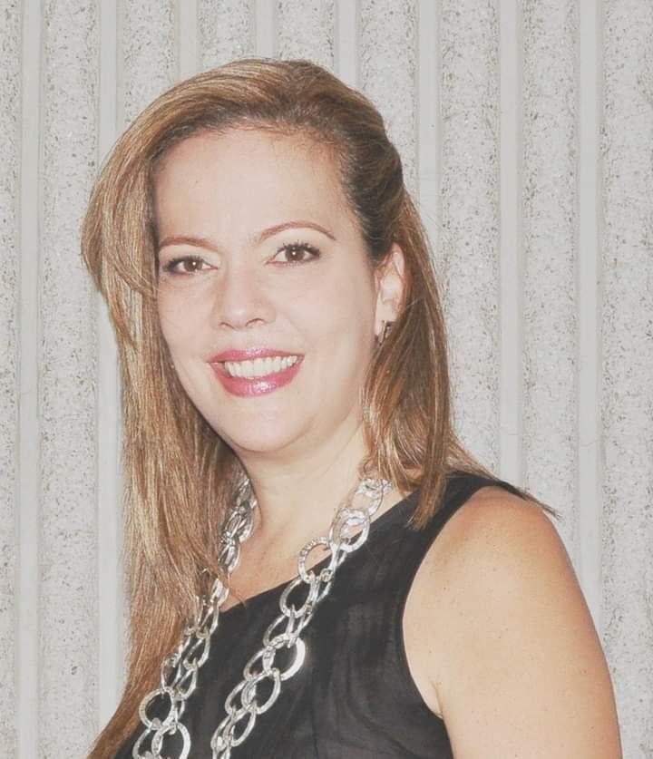 Falleció Ana María Bernal, reconocida diseñadora huilense