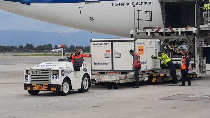 ¿Qué posibilidad existe de contagiarse tras recibir la vacuna contra la Covid?