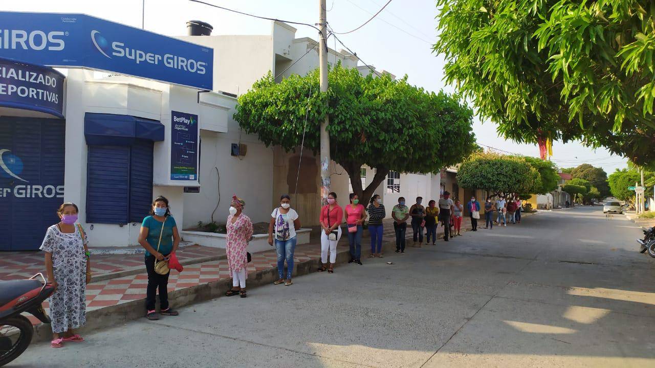 Comienza primer pago de 2021 del programa Colombia Mayor