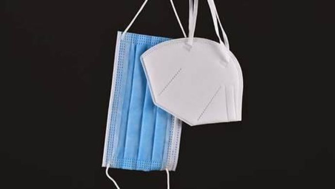 La OMS reporta que personas vacunadas aún podrían infectarse y contagiar