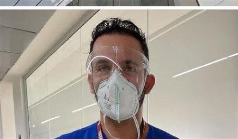 Denuncian que cirujano plástico se vacunó en Santander sin ser de primera línea