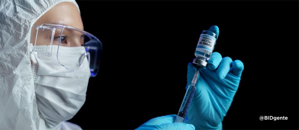 Más de mil profesionales de la salud están siendo capacitados en el Huila para vacunación contra Covid