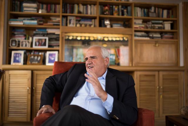 Por expulsar ‘espías rusos’ hoy no tenemos vacunas Sputnik V: Ernesto Samper