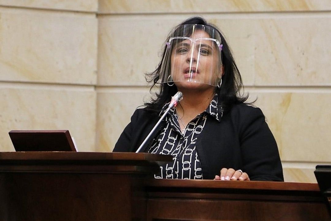 Solicitan negar suspensión provisional de elección de magistrada Paola Meneses