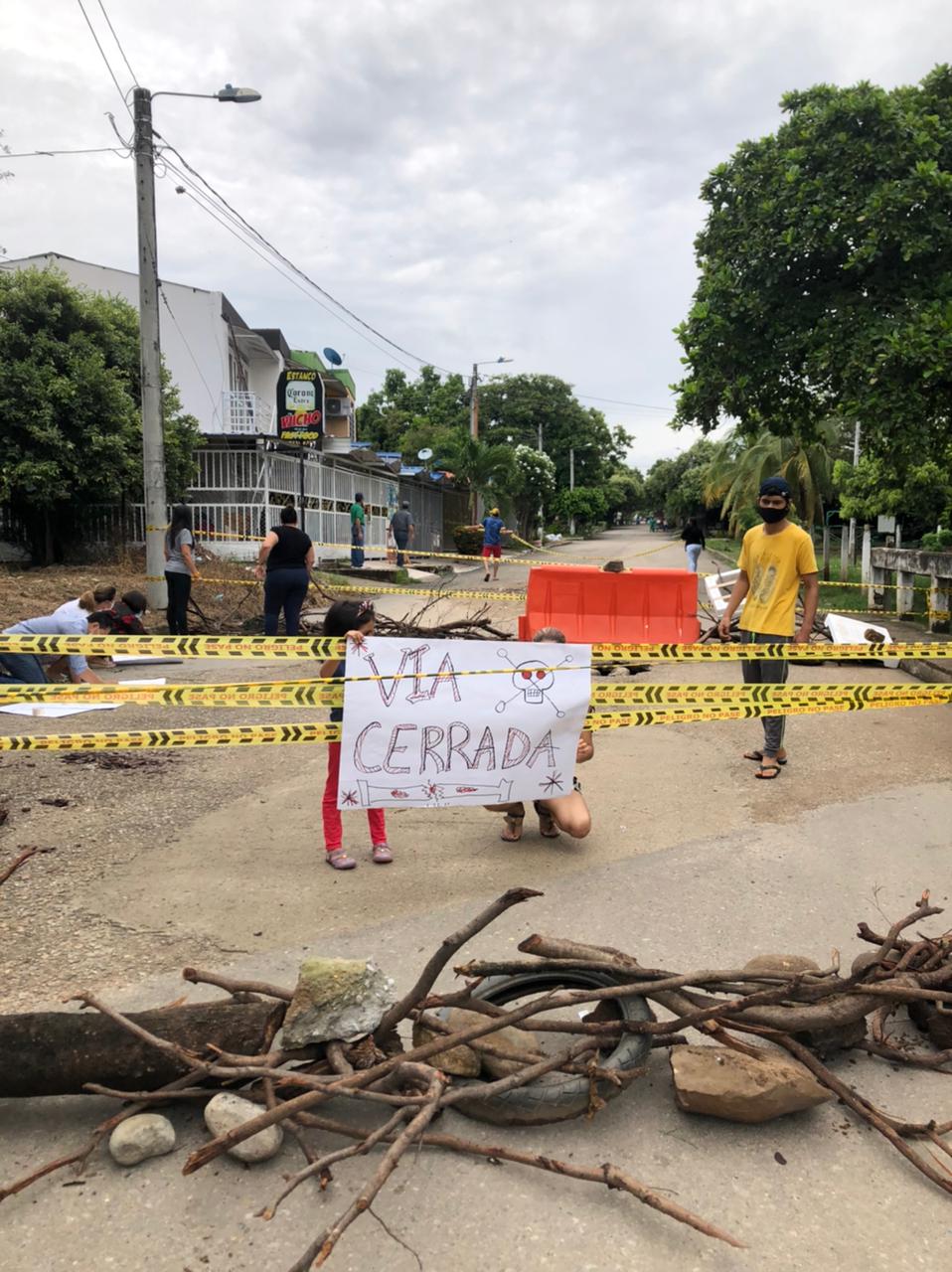 Por mal estado, comunidad inhabilitó puente en la comuna 10