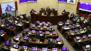 Desde hace varios meses se venía hablando de la posibilidad de que en el Congreso se radicara un proyecto para extender el mandato presidencial y del Legislativo.