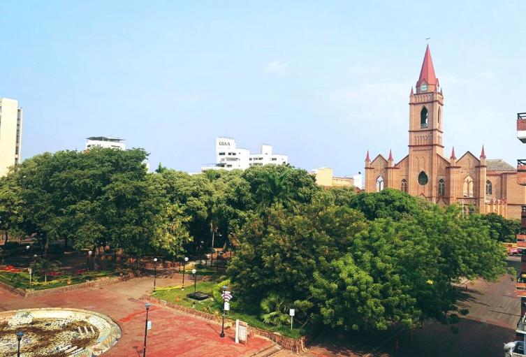 Empezó a regir el toque de queda nocturno en Neiva