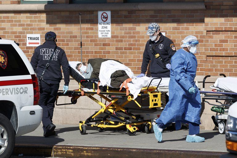 Alertan sobre una posible cuarta ola de contagios por covid-19 en EE.UU