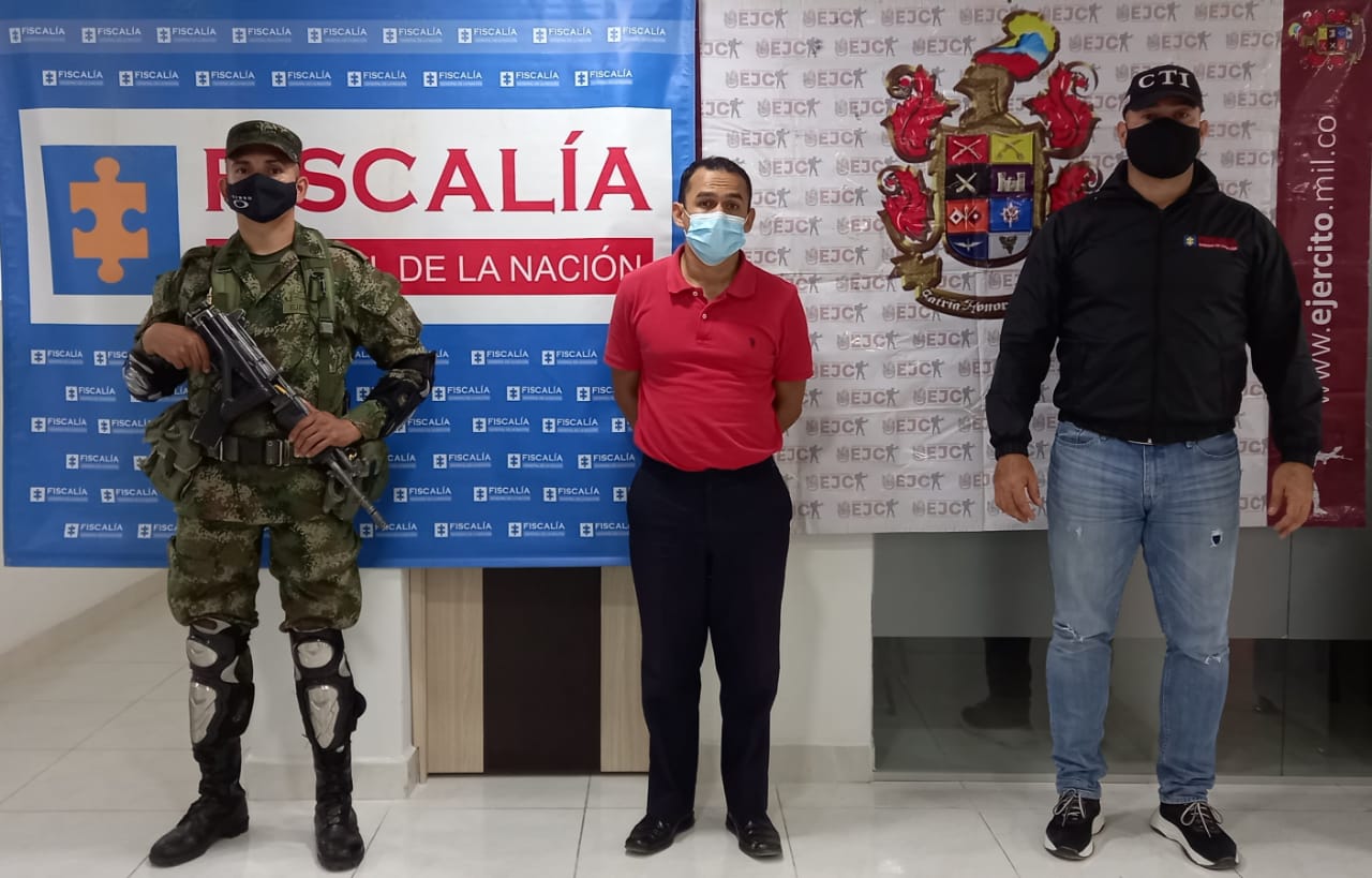 Privado de la libertad por, presuntamente, agredir a su excompañera sentimental