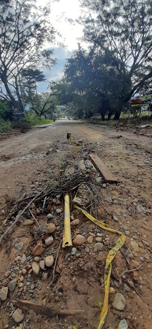 Habitantes exigen fecha de finalización de obra.