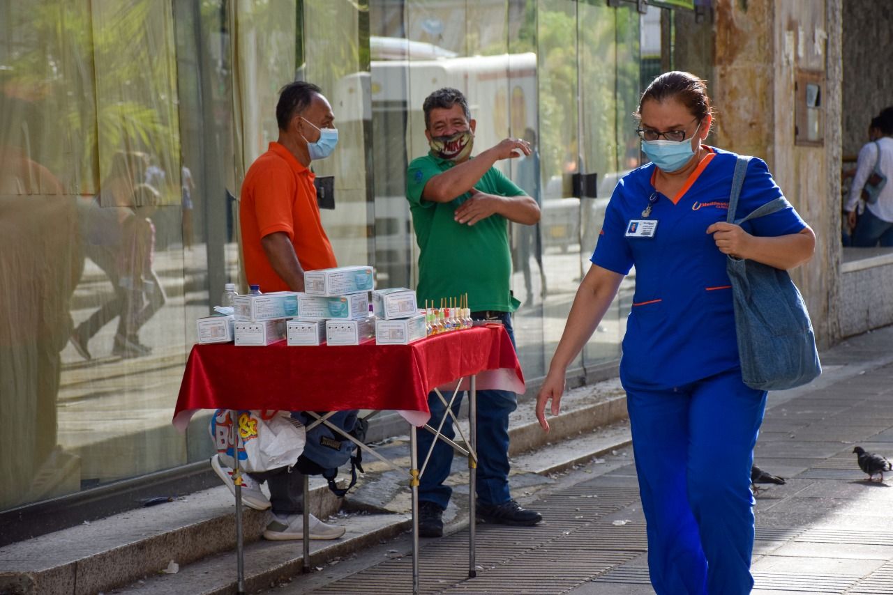 Continúa en descenso los casos positivos de covid en el Huila