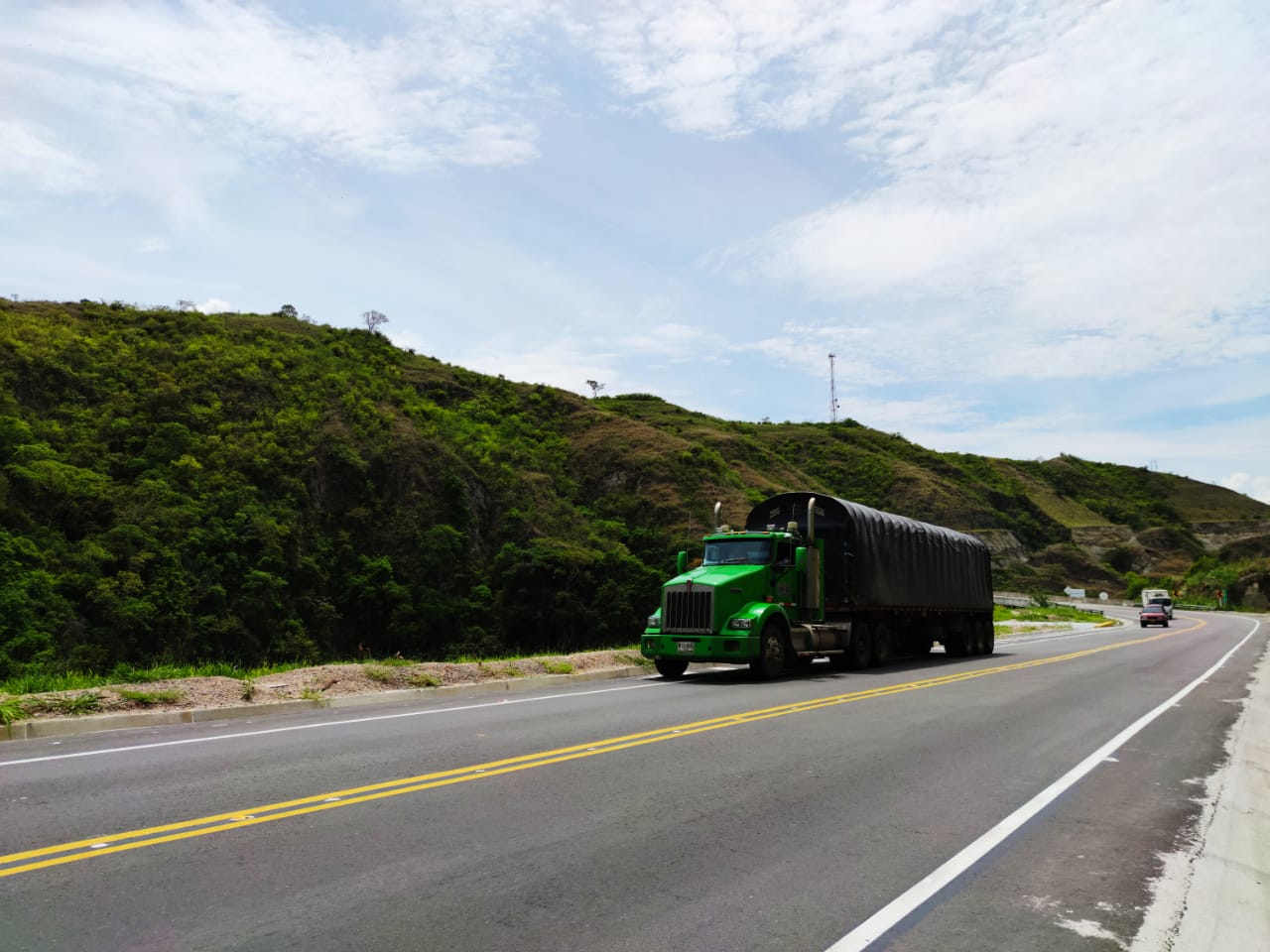 El contrato de la concesión 4G Neiva- Santana-Mocoa, que se firmó originalmente en agosto de 2015, debería estar culminando su plan de obras.