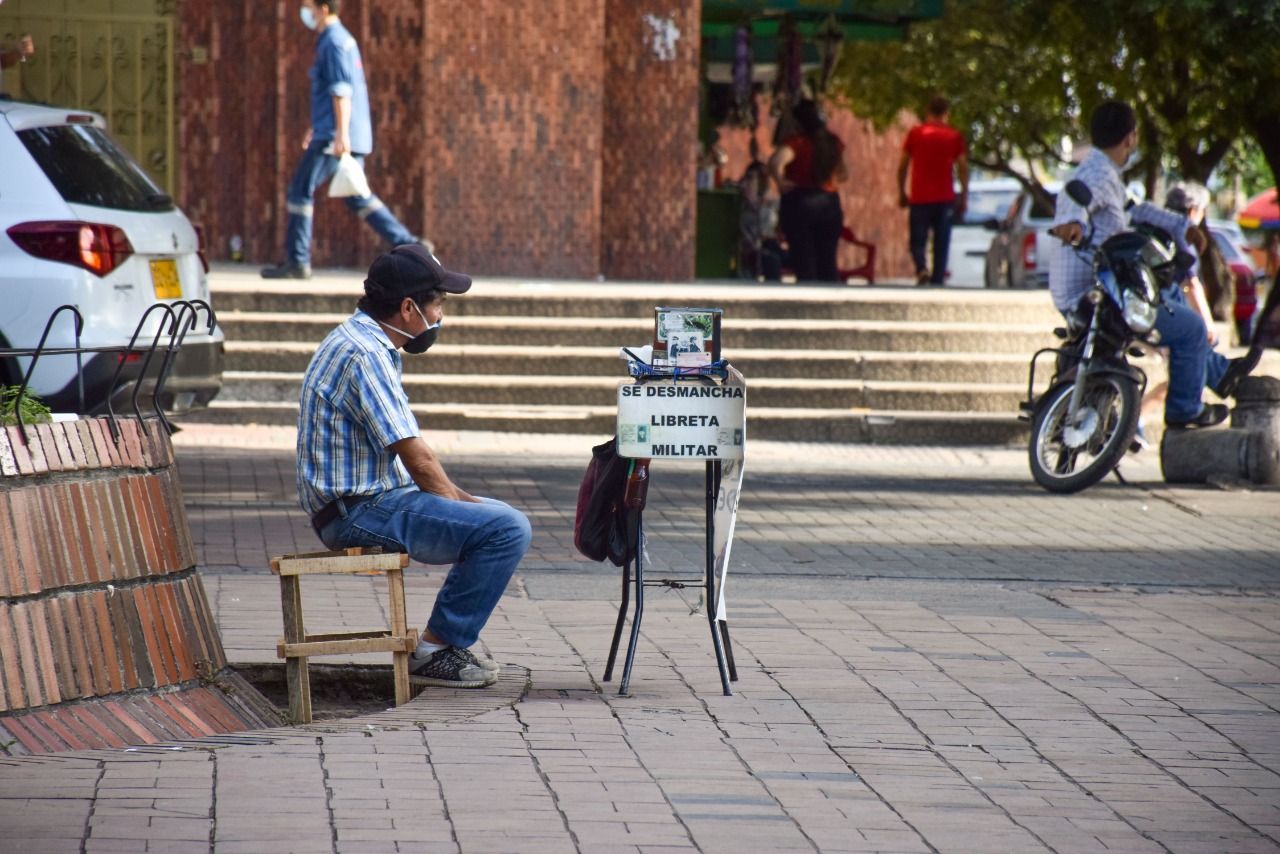 El Departamento Administrativo Nacional de Estadística (Dane) informó que en enero de 2021 la tasa de desempleo en Neiva fue de 21%, lo que representó un aumento de 1,3 puntos porcentuales.
