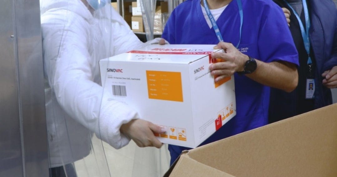 La vacuna llegó a Neiva el 20 de febrero para ser distribuida entre los principales centro hospitalarios del departamento del Huila.