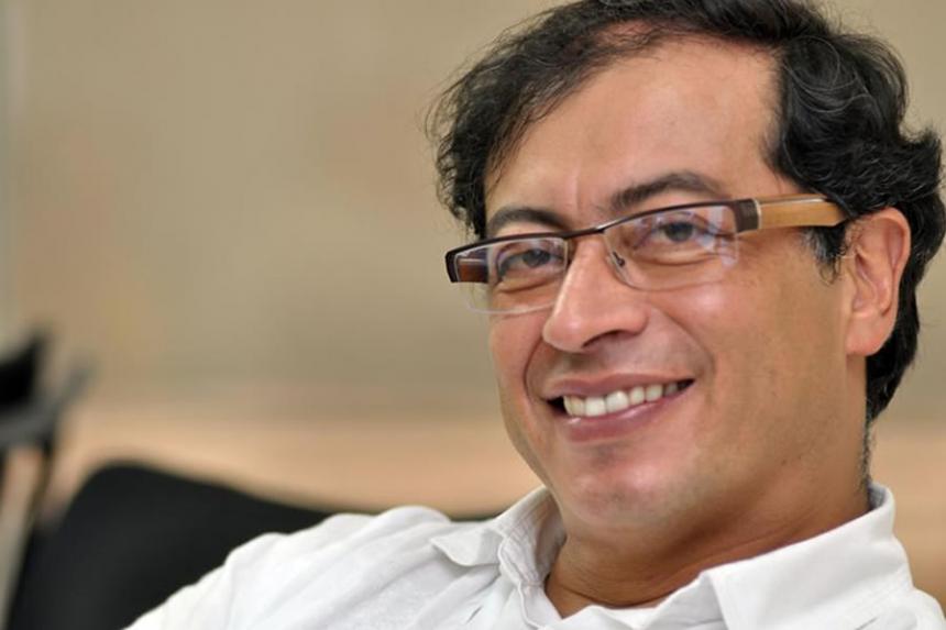 Uribistas tildan de “anarquista” a Gustavo Petro por llamar a la gente a paro nacional