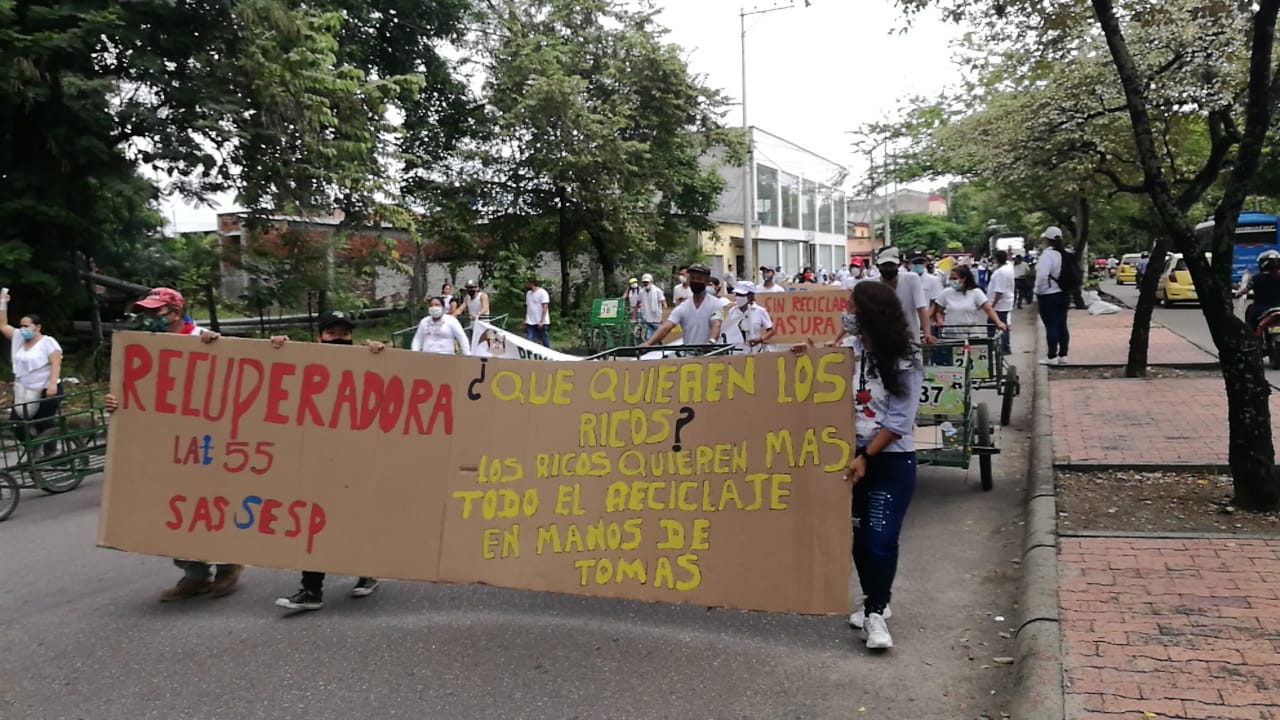 Recicladores exigen reconocimiento como personas legales en el desarrollo de la ciudad