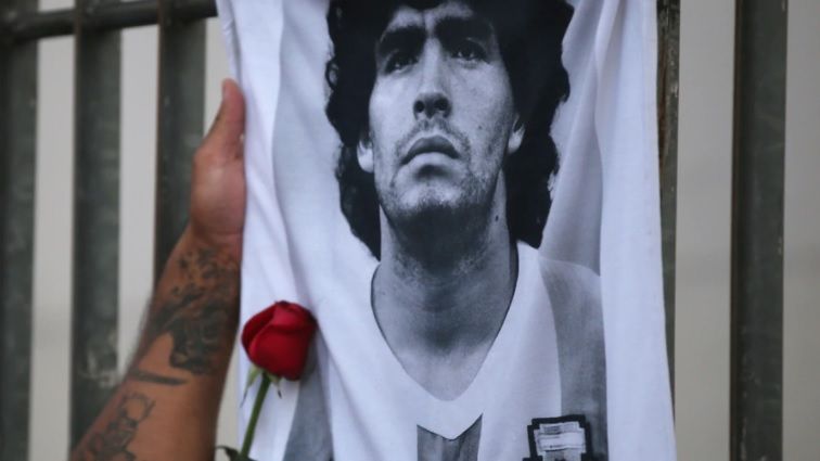 Hija de Maradona convocó a marcha