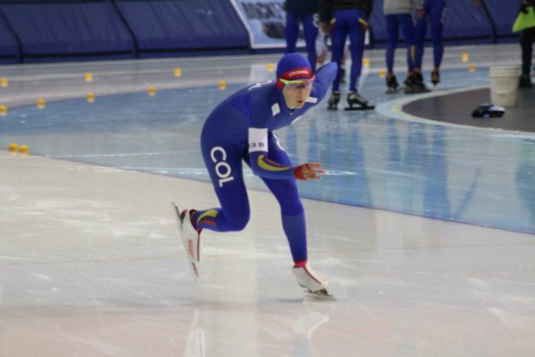 Amaya y Lopez, clasificados a la Copa del Mundo de patinaje sobre hielo