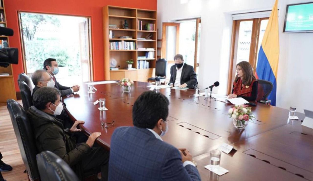 Comercializar leche para hogares vulnerables requiere recursos del Estado